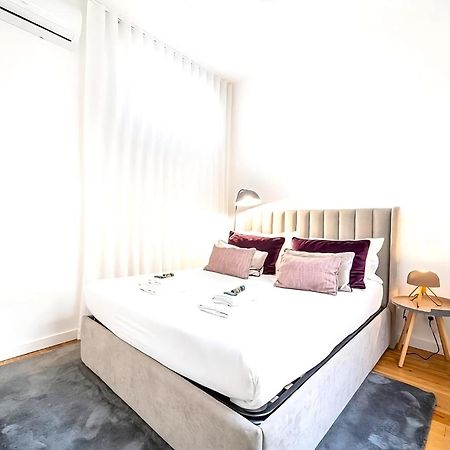 Biscainhos Flat By The Arch - Charming Apartments In The Historic Center Braga Ngoại thất bức ảnh
