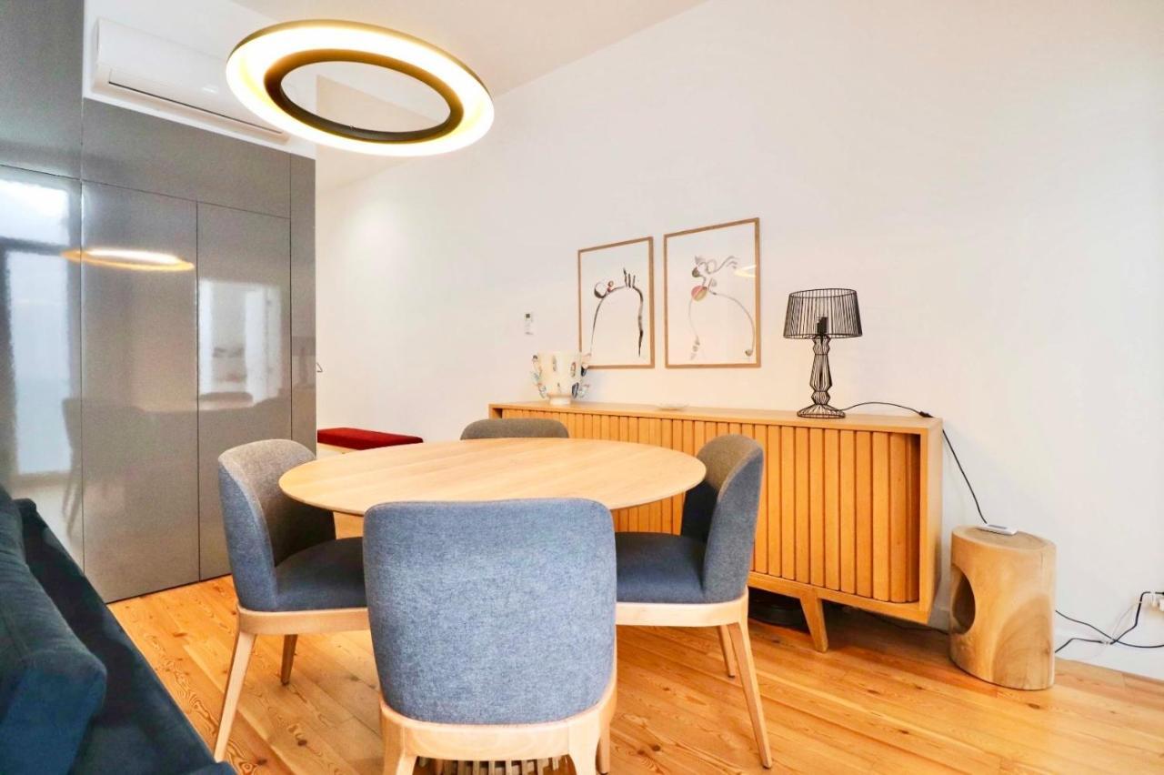Biscainhos Flat By The Arch - Charming Apartments In The Historic Center Braga Ngoại thất bức ảnh